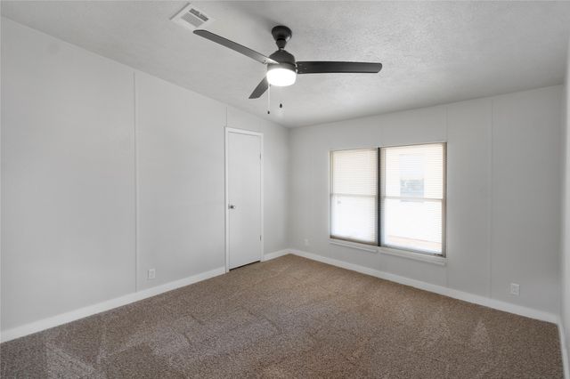 10595 Northlake Circle, Kemp, TX 75143