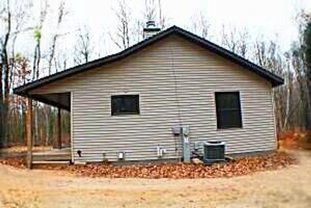 N1520 Spring Glen ROAD, Keshena, WI 54135