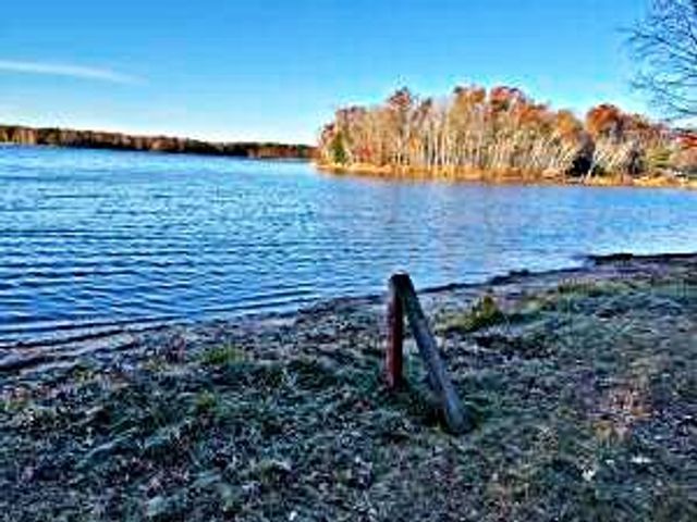 N1520 Spring Glen ROAD, Keshena, WI 54135