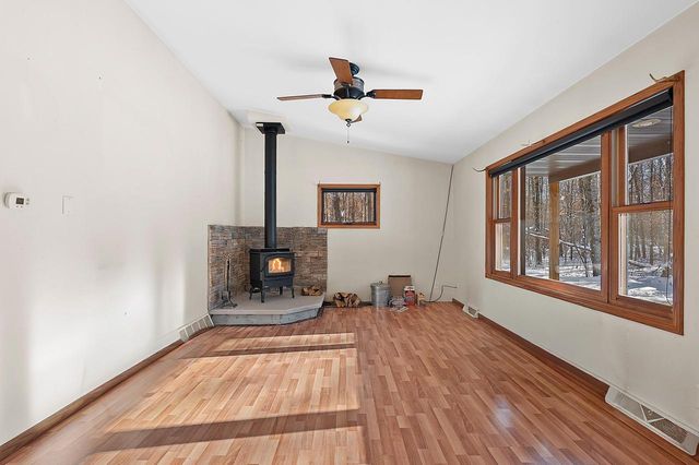 N1520 Spring Glen ROAD, Keshena, WI 54135