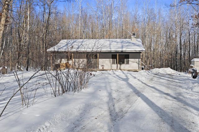 N1520 Spring Glen ROAD, Keshena, WI 54135
