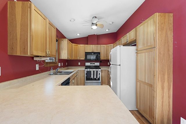 N1520 Spring Glen ROAD, Keshena, WI 54135