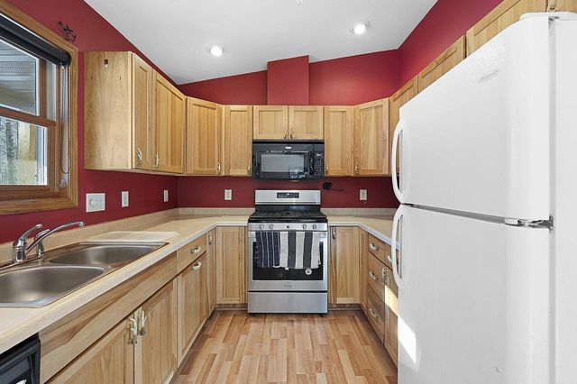 N1520 Spring Glen ROAD, Keshena, WI 54135