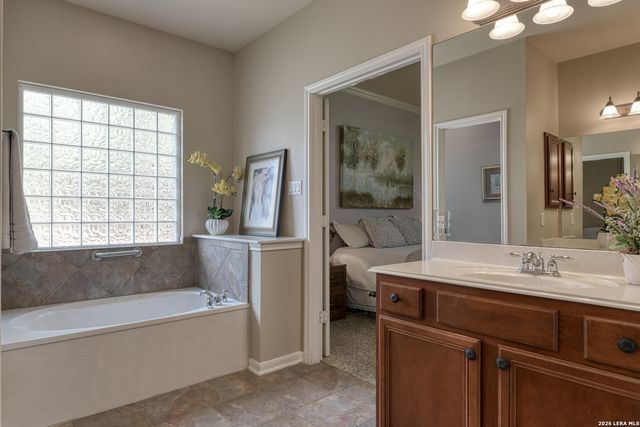 15911 LOS SEDONA, Helotes, TX 78023