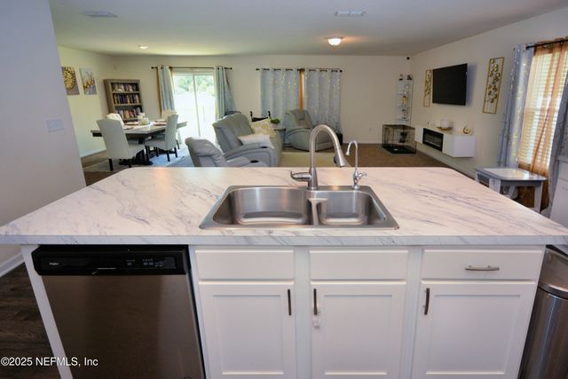 2536 BEACHVIEW Drive, Jacksonville, FL 32218