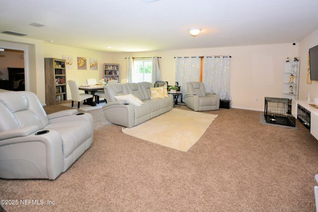 2536 BEACHVIEW Drive, Jacksonville, FL 32218
