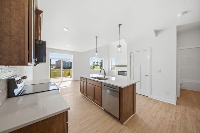 895 11th Street, Waukee, IA 50263