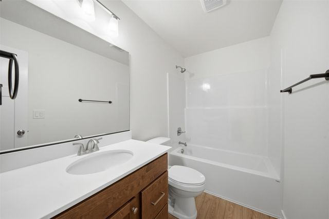 895 11th Street, Waukee, IA 50263