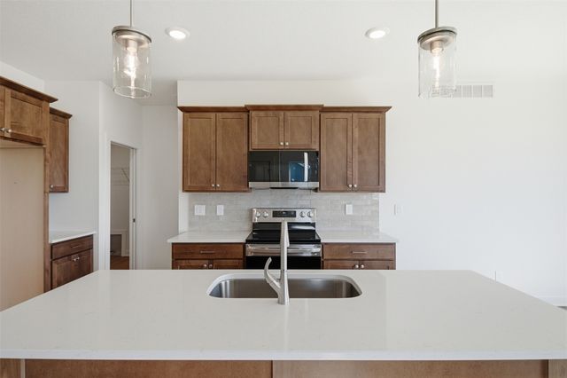 895 11th Street, Waukee, IA 50263