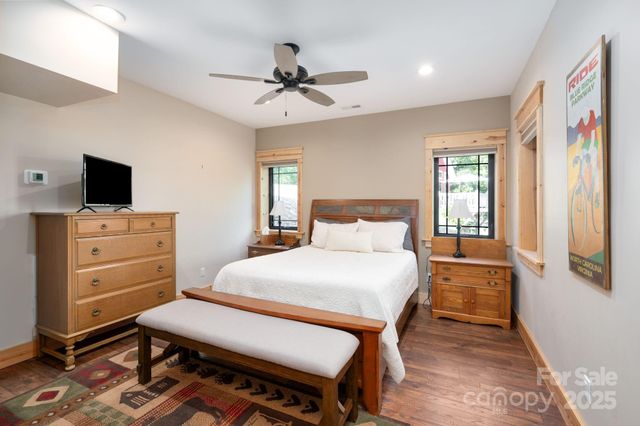 55 Laurel Ridge, Marshall, NC 28753