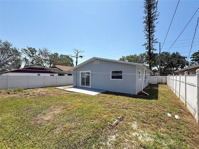 1755 SHORE ACRES BOULEVARD NE, St Petersburg, FL 33703