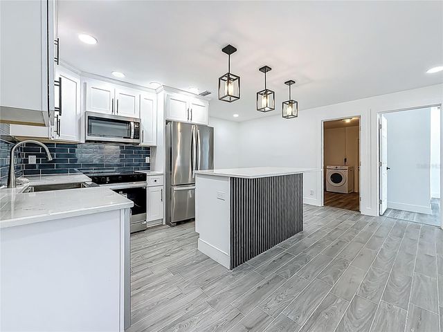 1755 SHORE ACRES BOULEVARD NE, St Petersburg, FL 33703