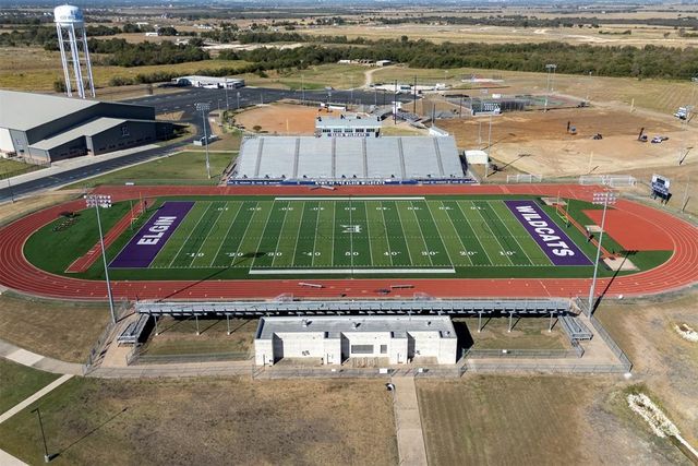 194 Heritage Mill TRL, Elgin, TX 78621