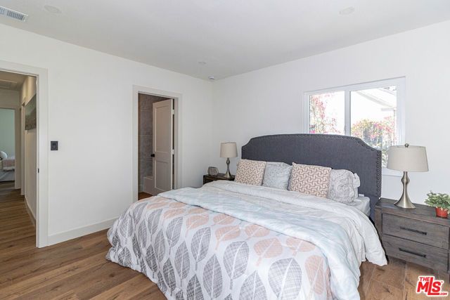 8954 Kramerwood Place, Los Angeles, CA 90034