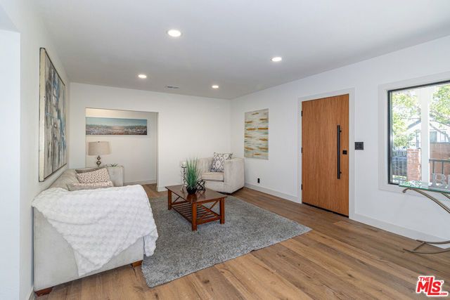 8954 Kramerwood Place, Los Angeles, CA 90034