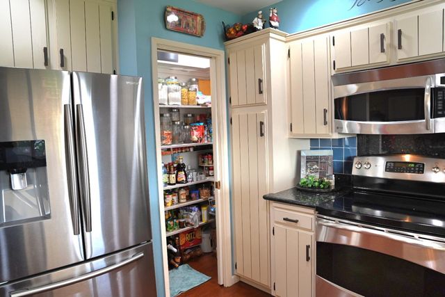 1312 Riverview Drive, Madera, CA 93637