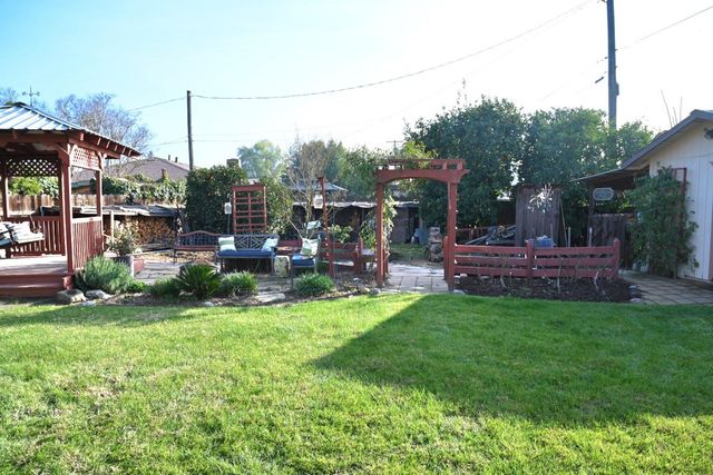 1312 Riverview Drive, Madera, CA 93637