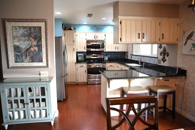 1312 Riverview Drive, Madera, CA 93637