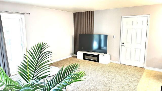 4410 Sandy River Drive 23, Las Vegas, NV 89103