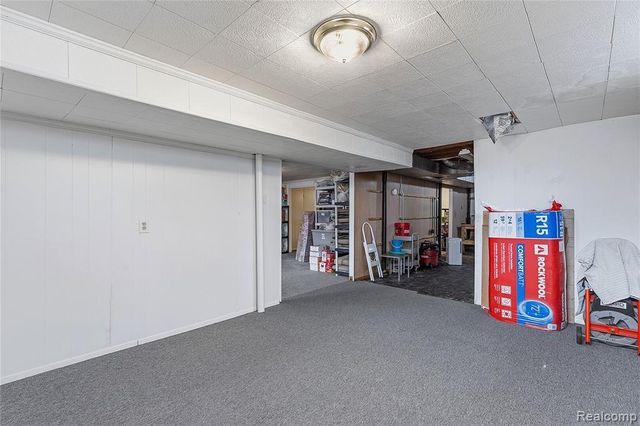 3129 Beacham Drive, Waterford, MI 48329