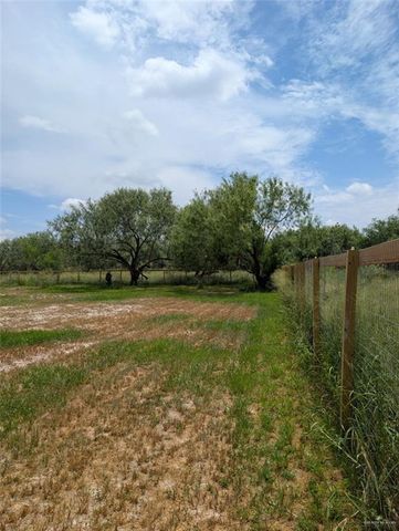 905 W Doffing Road W, San Juan, TX 78589