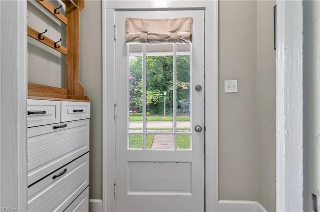 134 Powhatan PW, Hampton, VA 23661