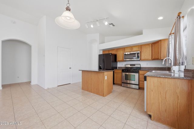 4375 E ROCK Drive, San Tan Valley, AZ 85143