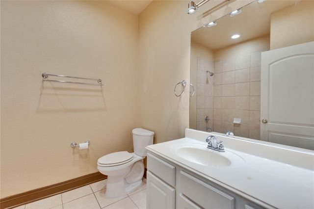 109 Aria RDG 905, Austin, TX 78738