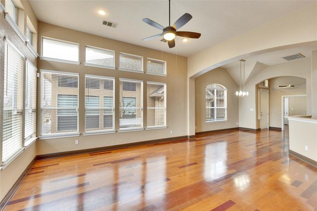 109 Aria RDG 905, Austin, TX 78738