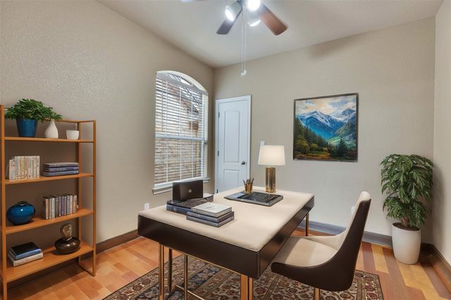 109 Aria RDG 905, Austin, TX 78738