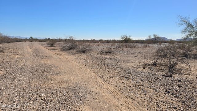 439X2 N Montecito Avenue 108, Tonopah, AZ 85354