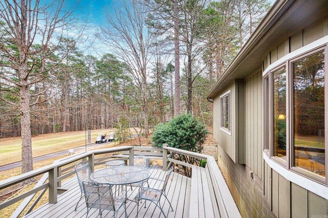 44 Doscientos Circle, Hot Springs Village, AR 71909