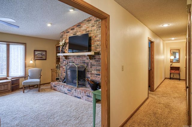 44 Doscientos Circle, Hot Springs Village, AR 71909