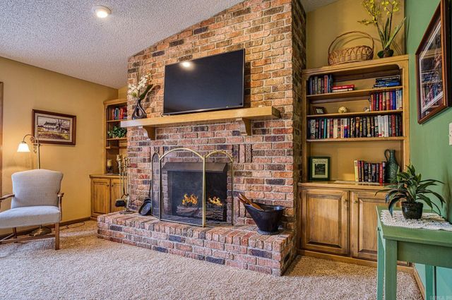 44 Doscientos Circle, Hot Springs Village, AR 71909