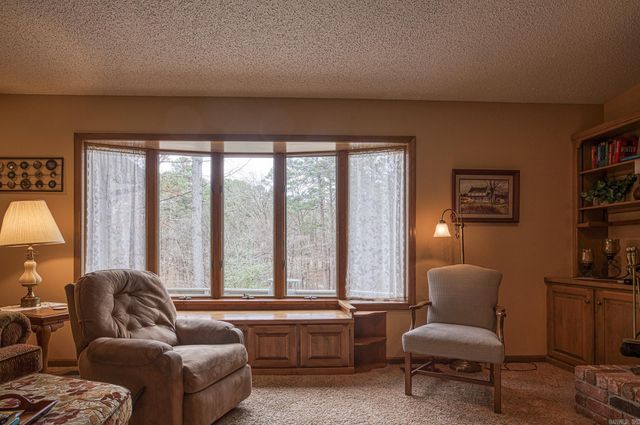 44 Doscientos Circle, Hot Springs Village, AR 71909