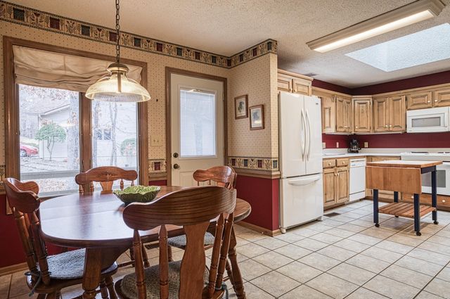 44 Doscientos Circle, Hot Springs Village, AR 71909