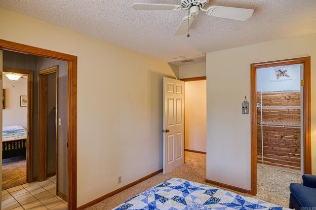 44 Doscientos Circle, Hot Springs Village, AR 71909