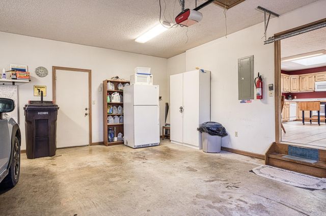 44 Doscientos Circle, Hot Springs Village, AR 71909