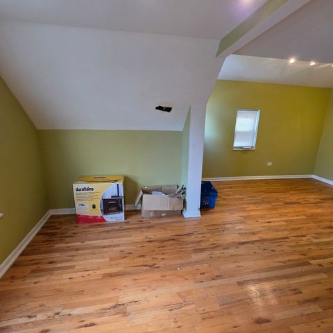 5047 W CHICAGO Avenue, Chicago, IL 60651