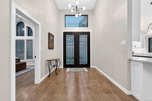 27 E Kitty Hawk Street, Richmond, TX 77406