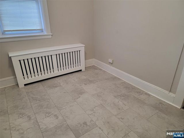 68 Magnolia 2, Hillsdale, NJ 07642