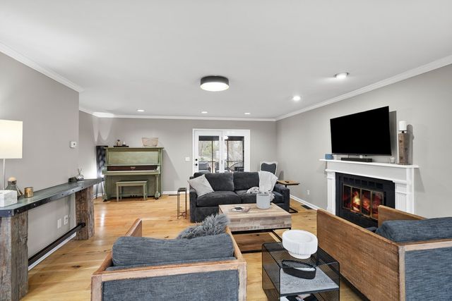 2001 Brook Way, Dalton, GA 30720