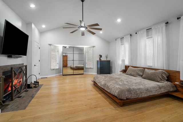 2001 Brook Way, Dalton, GA 30720