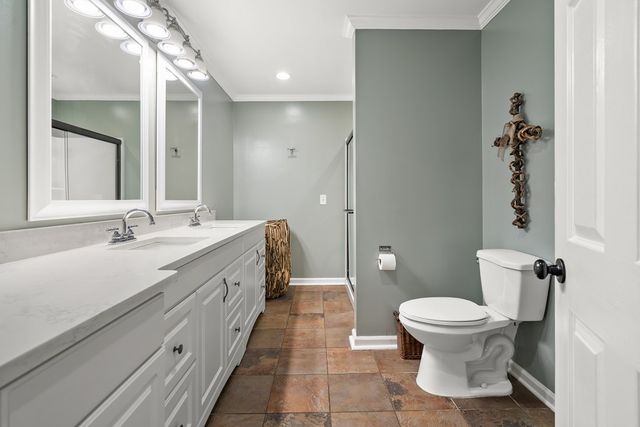 2001 Brook Way, Dalton, GA 30720