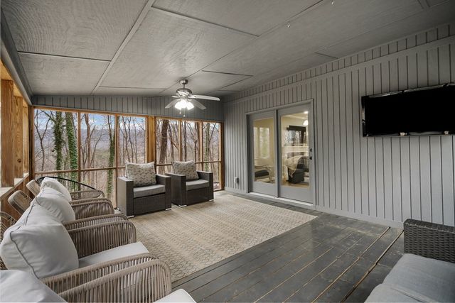 2001 Brook Way, Dalton, GA 30720