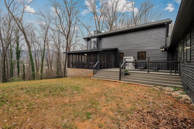 2001 Brook Way, Dalton, GA 30720