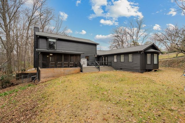 2001 Brook Way, Dalton, GA 30720