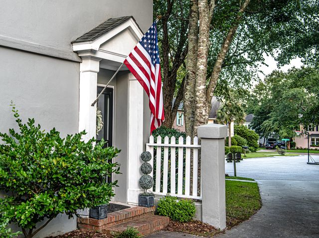 1023 Plantation Court, Mount Pleasant, SC 29464