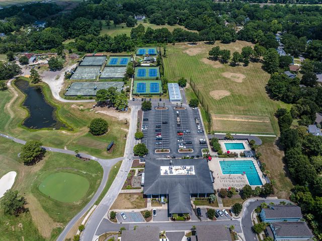 1023 Plantation Court, Mount Pleasant, SC 29464