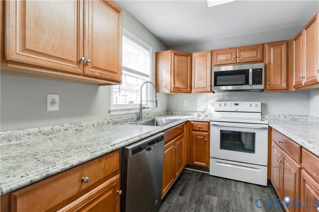 1717 Moore St, Richmond, VA 23220